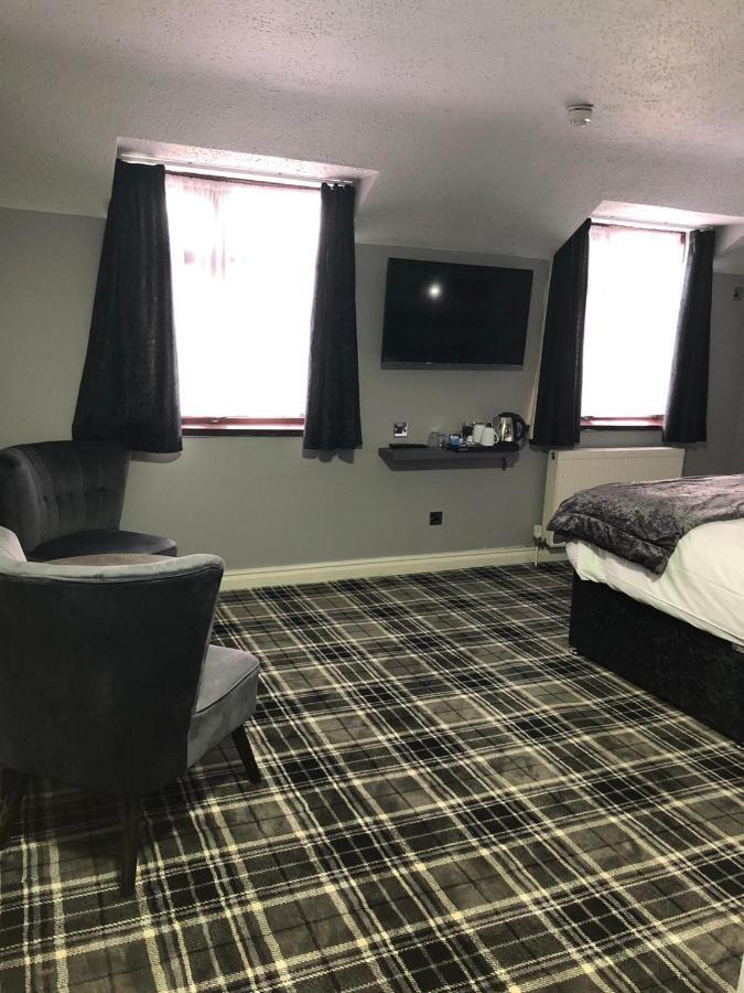 Deluxe King Room